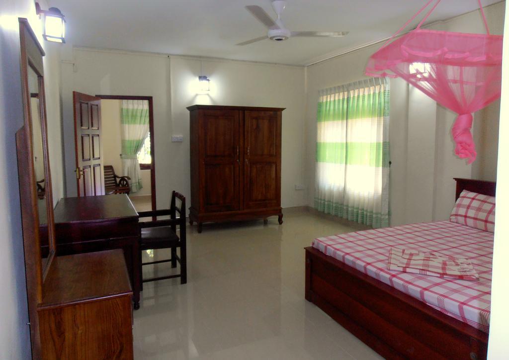 Satyodaya Educational Training Centre Kandy Cameră foto
